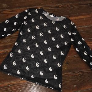 Daisy Street Mesh Long Sleeve Shirt in Yin Yang Print